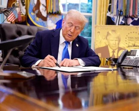 President Hikes H-1B Visa Fee to $100,000 a Year as Advisor Urges Firms to ‘Educate US Workers’